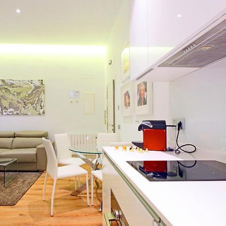 Prado Suite Madrid Eksteriør billede