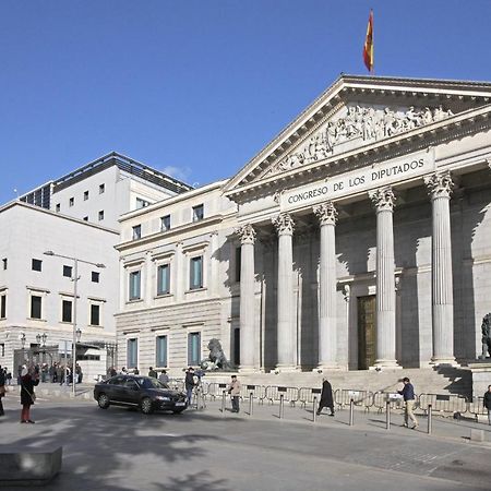 Prado Suite Madrid Eksteriør billede