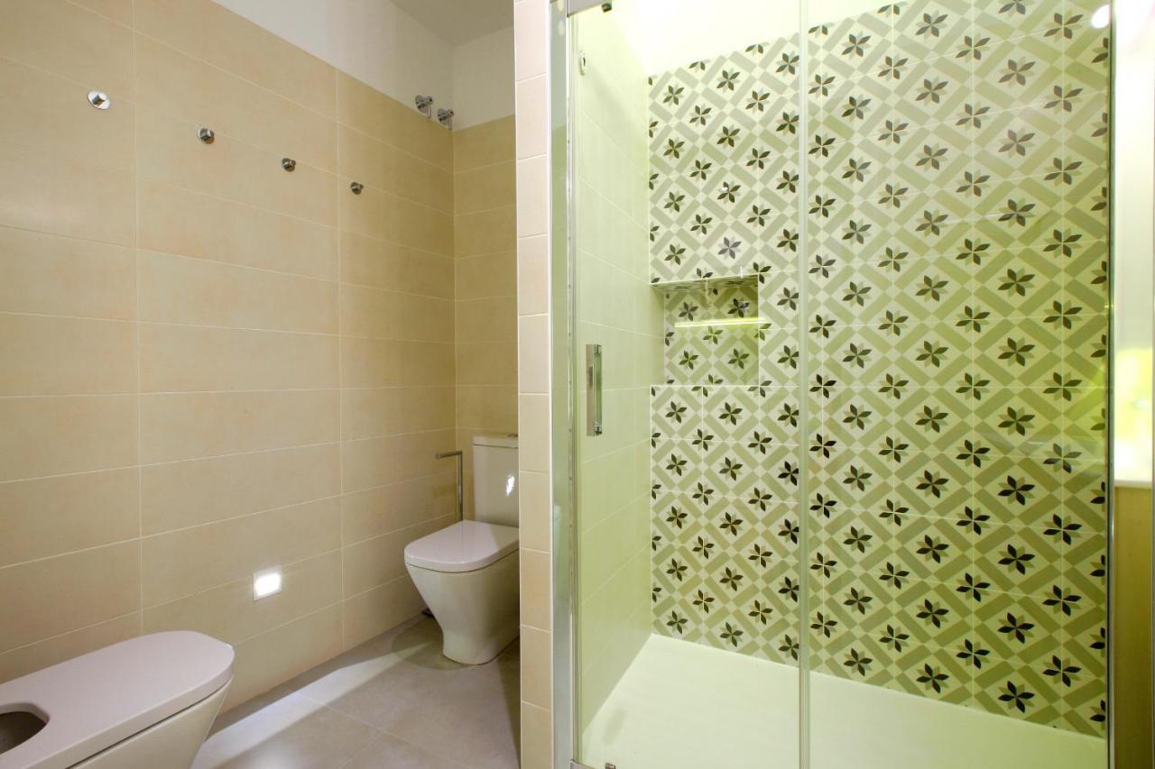 Prado Suite Madrid Eksteriør billede