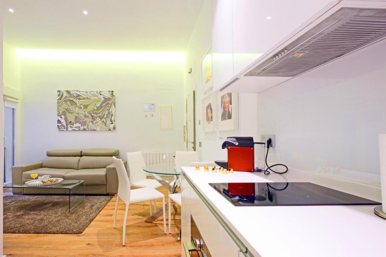 Prado Suite Madrid Eksteriør billede