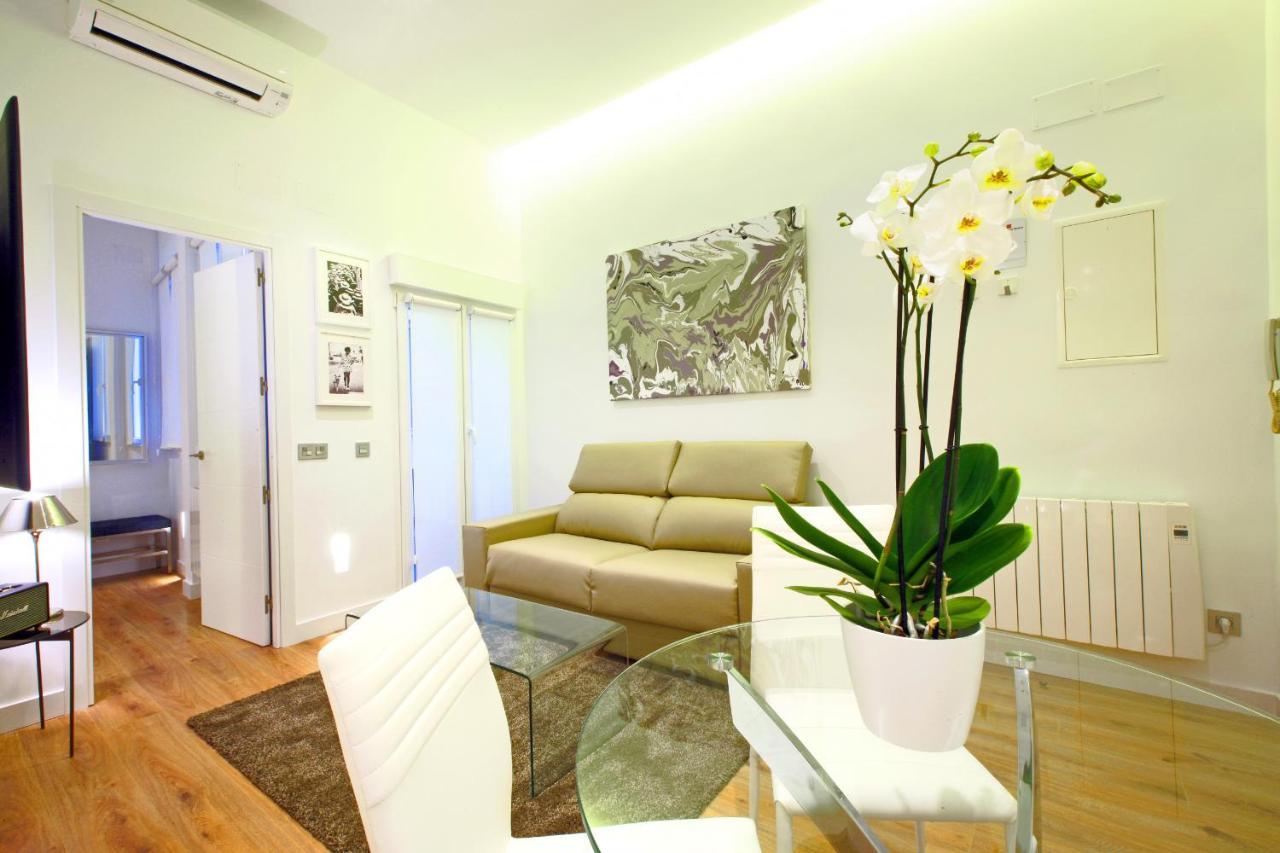 Prado Suite Madrid Eksteriør billede