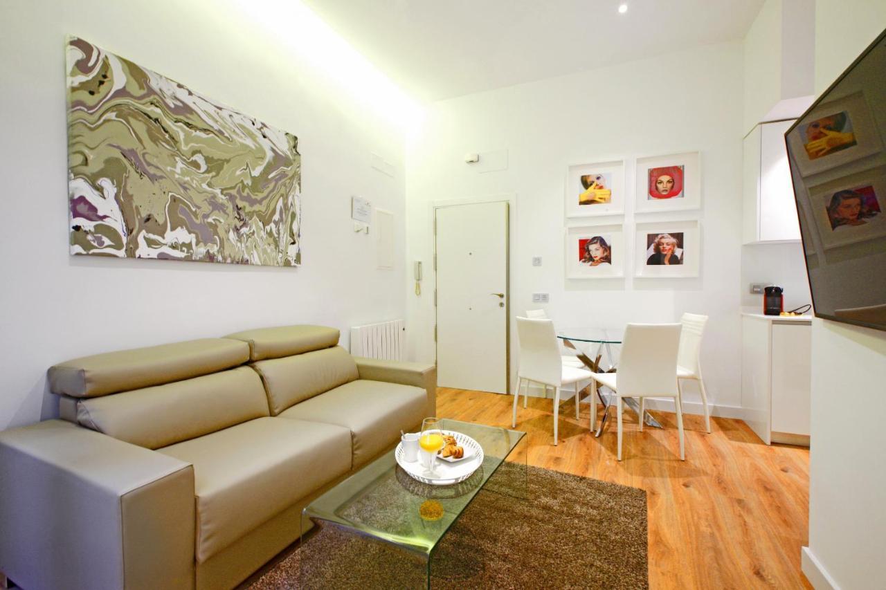 Prado Suite Madrid Eksteriør billede