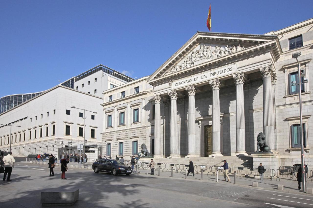 Prado Suite Madrid Eksteriør billede