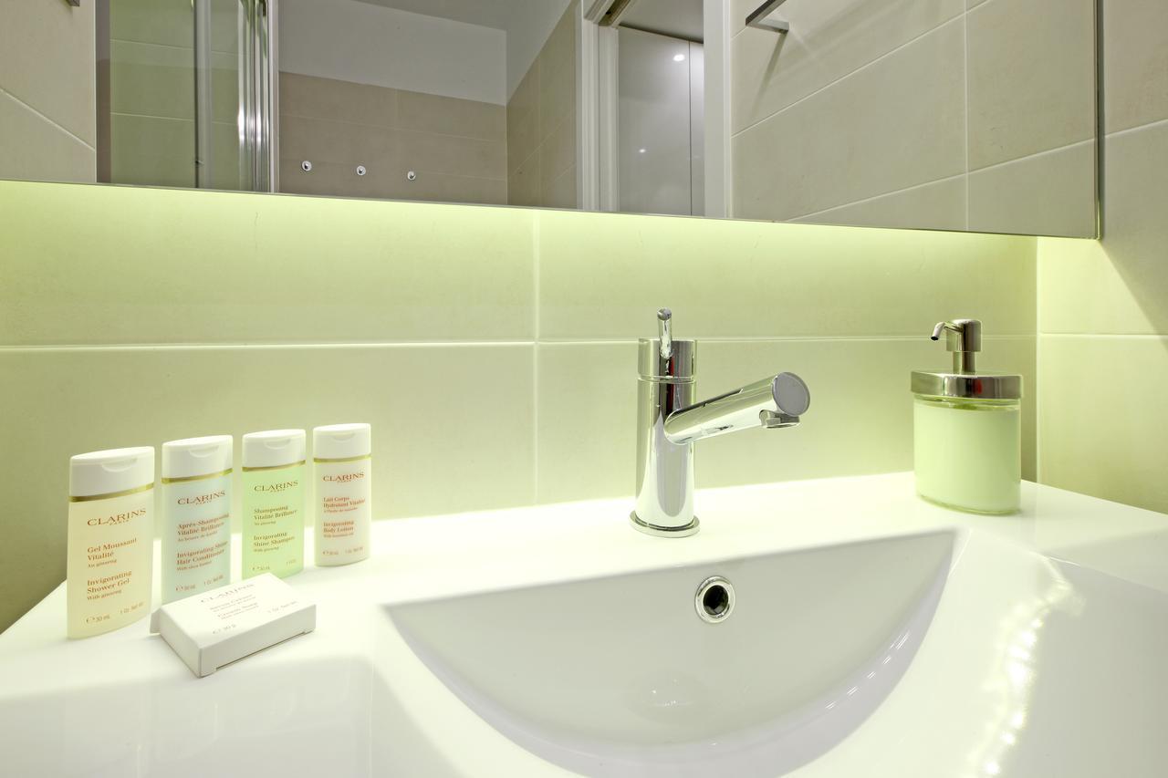 Prado Suite Madrid Eksteriør billede