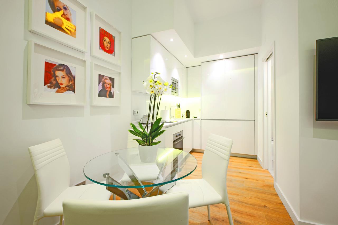 Prado Suite Madrid Eksteriør billede