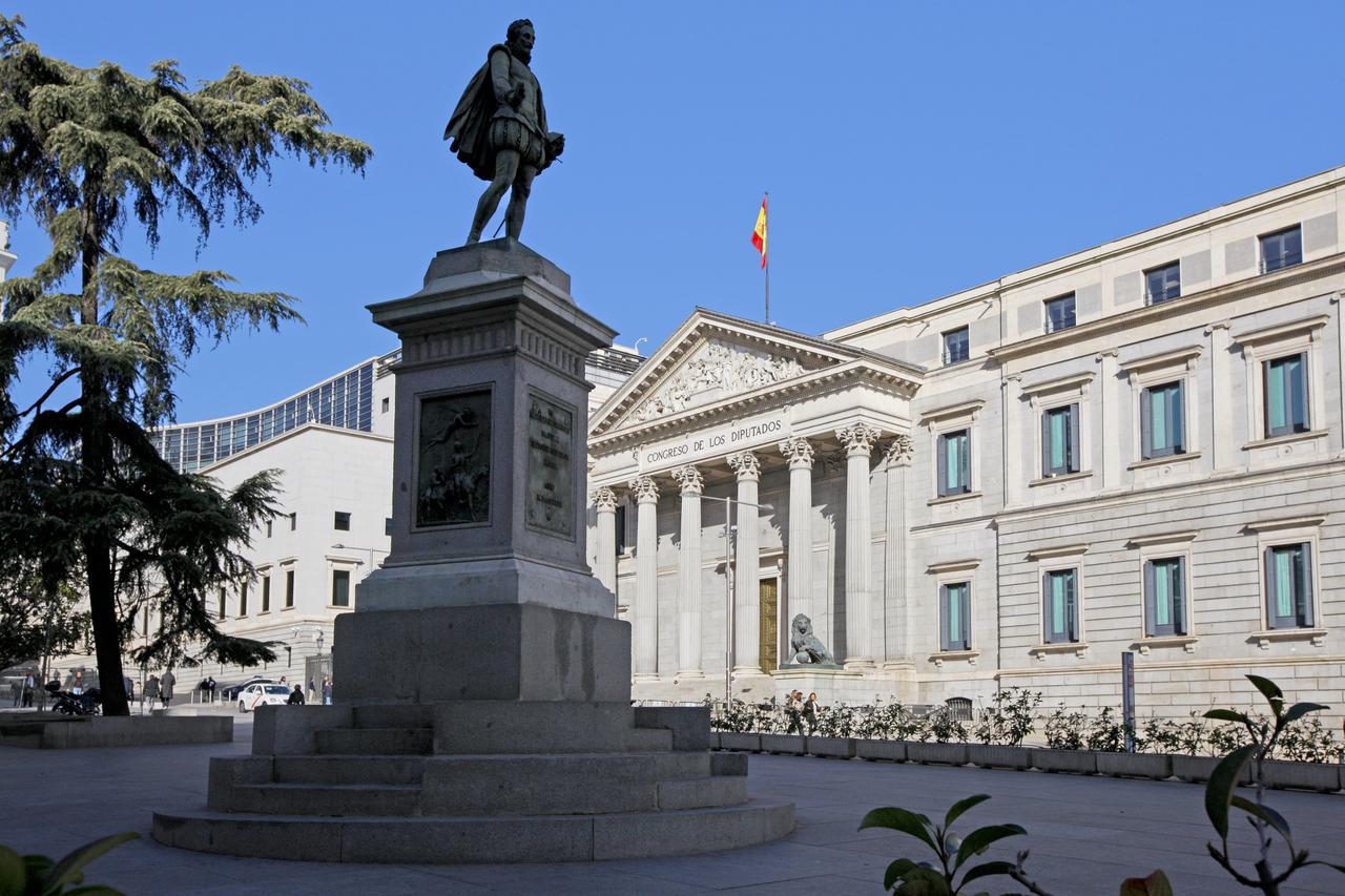 Prado Suite Madrid Eksteriør billede