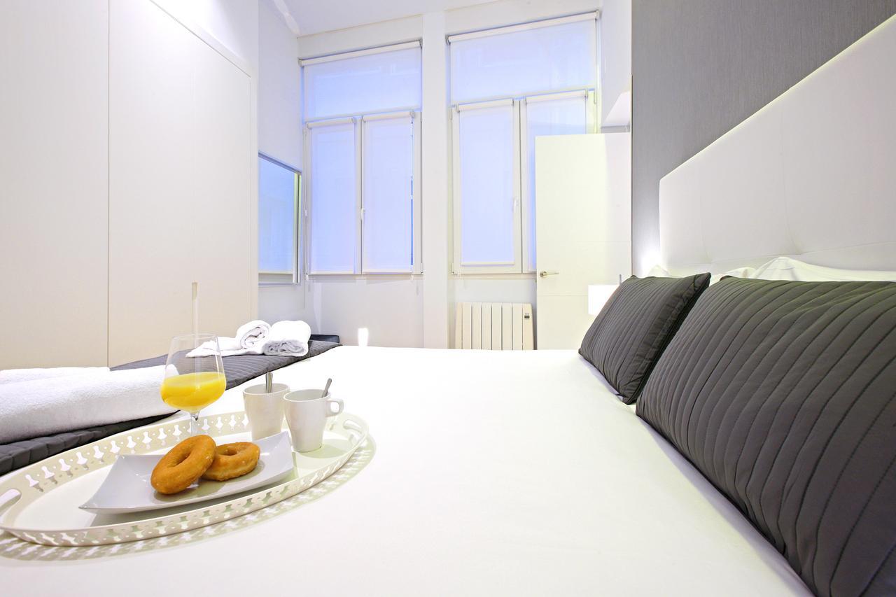 Prado Suite Madrid Eksteriør billede