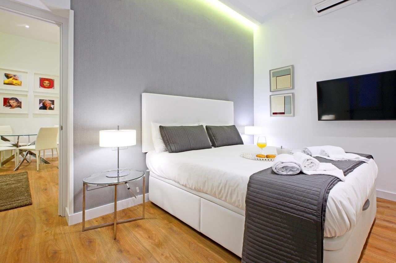 Prado Suite Madrid Eksteriør billede